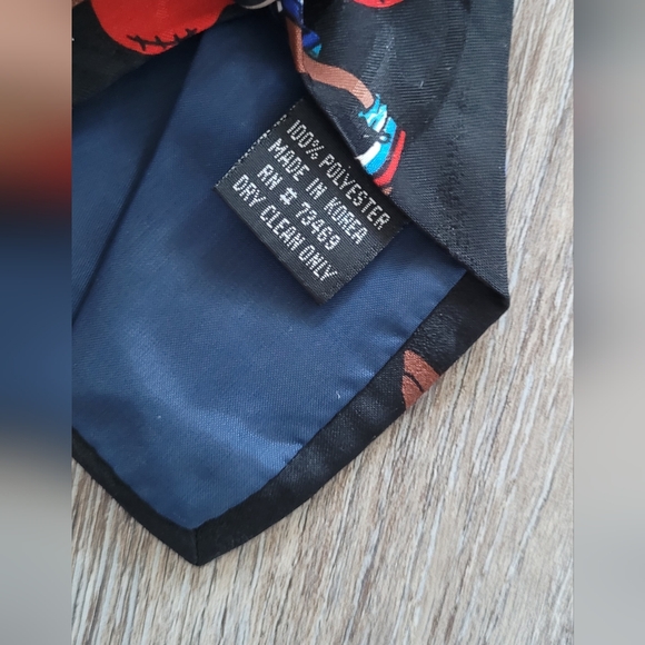 Vintage Looney Tunes x USPS Stamp Collection series Neck Tie Set - Picture 6 of 8